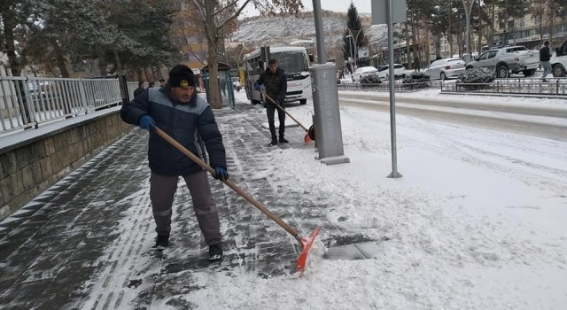 Bayburtta karla mücadele çalışması