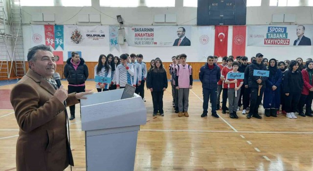 Bayburtun ev sahipliğinde bowling gençler grup müsabakaları başladı