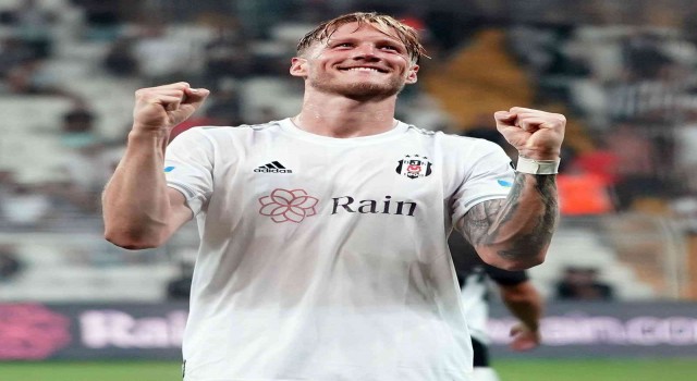 Beşiktaş en golcü oyuncusunu kaybetti