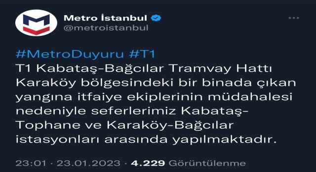 Beyoğlunda bulunan bir kilisede çıkan yangın nedeniyle Kabataş-Bağcılar Tramvay Hattı seferleri durduruldu