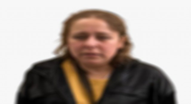 Beyoğlunda vatandaşların cebinden telefon çalan kadın tutuklandı