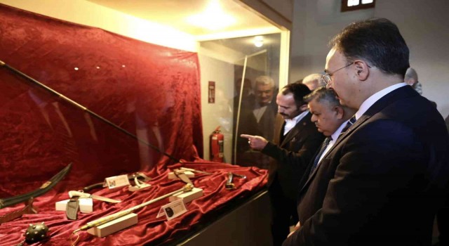 Bilecikte ‘Kahraman Türk Büyükleri Savaş Aletleri Sanat Sergisi açıldı