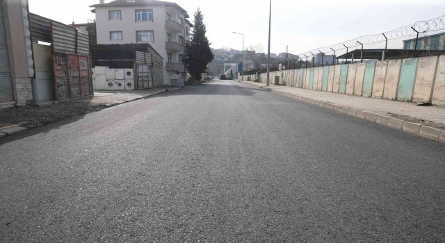 Bin 300 metre uzunluğa sahip cadde sil baştan yenilendi