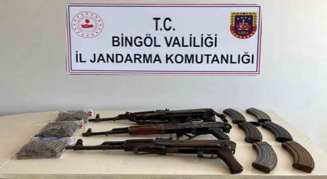 Bingölde toprağa gömülü 3 adet tüfek ele geçirildi