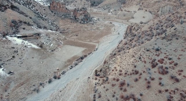 Binlerce yıllık medeniyete ev sahipliği yapan Paysor, keşfedilmeyi bekliyor