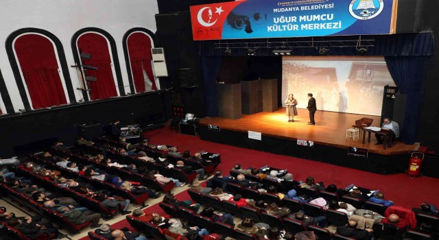 “Bir Yeryüzü Ozanı Rıfat Ilgaz” Mudanyada sahnelendi