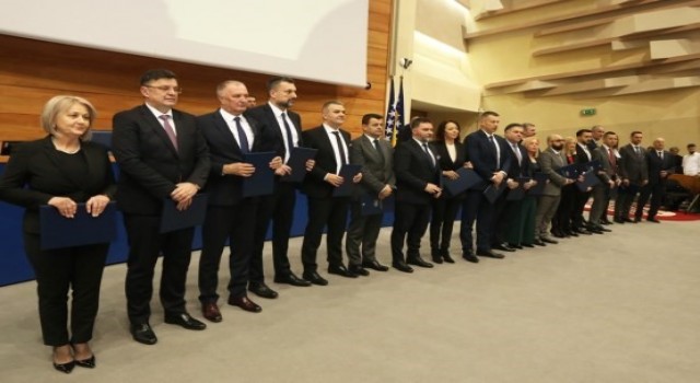 Bosna Hersek'te seçimden 115 gün sonra hükümet kuruldu