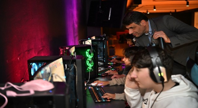 Bu akademi gençlerin gözdesi oldu