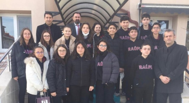 Bugünün gençleri dünün gençleri ile bir araya geldi