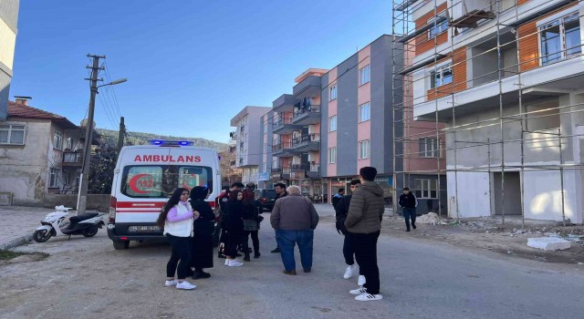 Burdurda laf atılan kızları korumak isteyen üniversiteli genç darp edildi