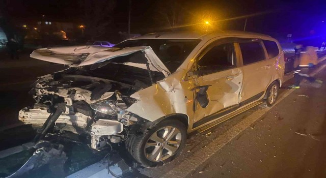 Burdurda trafik kazası: 1 ölü, 6 yaralı