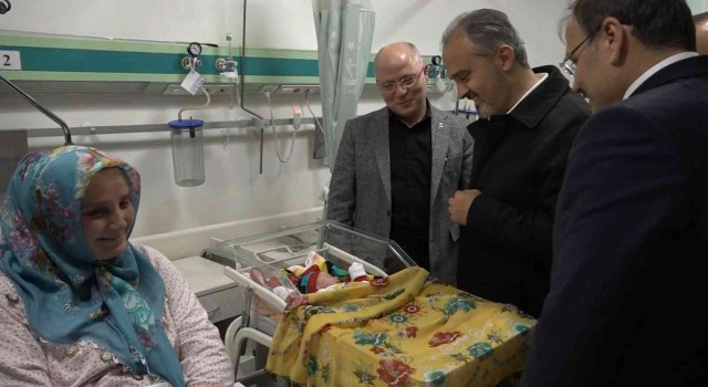 Bursada 2022nin son, 2023ün ilk bebekleri dünyaya geldi