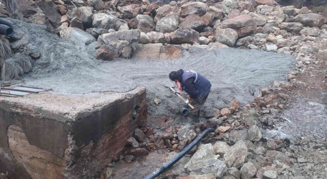 Büyükşehir Köyceğizde içme suyu miktarlarını arttırıyor
