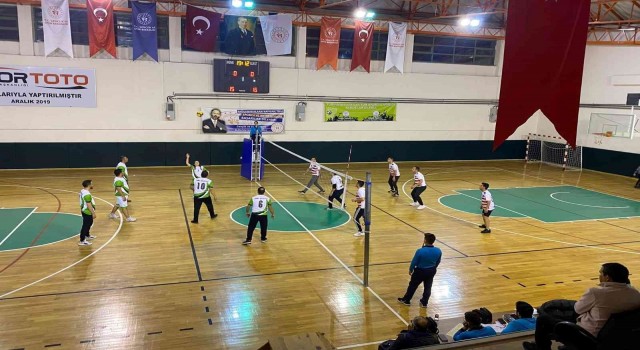 Çamelinde filede heyecan sürüyor