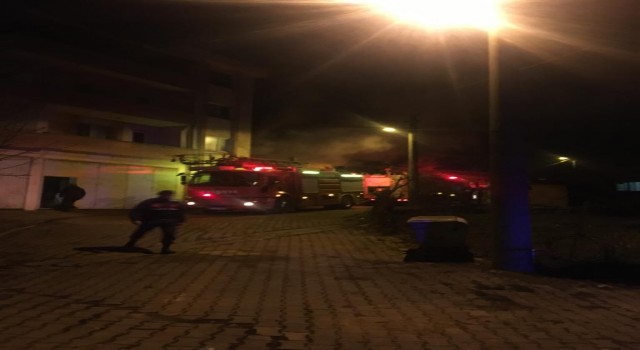 Çanda ev yangını büyümeden söndürüldü