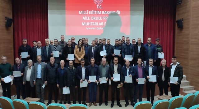Çanda muhtarlara eğitim