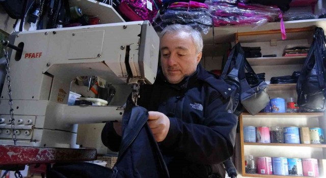 Çanta tamirciliğinde geçen bir ömür