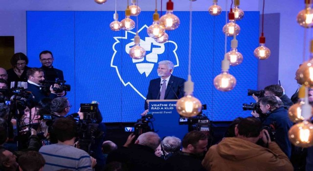 Çekyada devlet başkanlığı seçimi ikinci tura kaldı