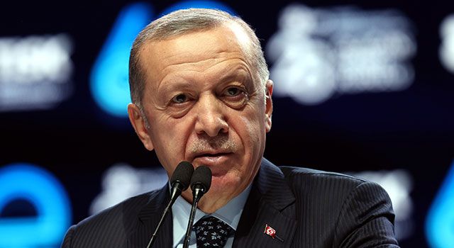 Cumhurbaşkanı Erdoğan: “Dezenformasyon Yasası oy birliğiyle çıktı!”