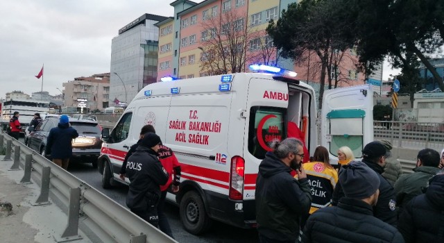 D-100de zincirleme kazada bir araçta yangın çıktı, sürücü yaralandı