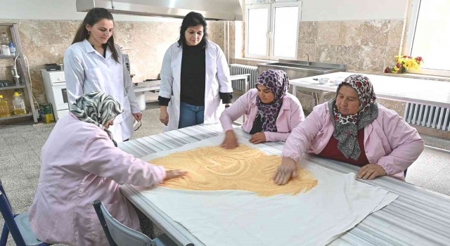 Denizlide 267 bin kişi Hayat Boyu Öğrenme kurslarından faydalandı
