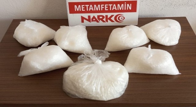 Denizlide tacirlere darbe; kilolarca uyuşturucuyla yakalandılar
