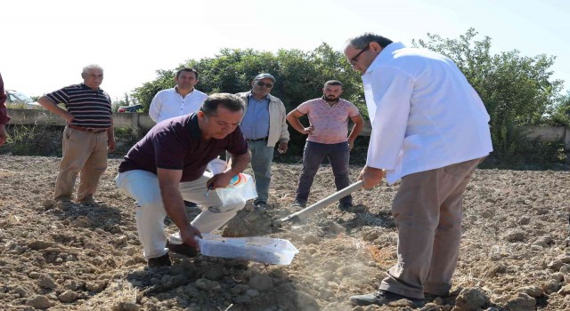 Denizlide ‘Toprağını Tanı projesinde 1250 toprak analizi yapıldı
