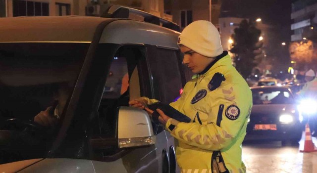 Denizlide yılbaşı denetimlerinde kuş uçurtulmadı
