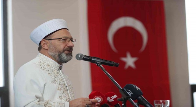 Diyanet İşleri Başkanı Erbaş, İstanbulda VEFADERin 17. Geleneksel 1 Ocak Buluşmasına katıldı