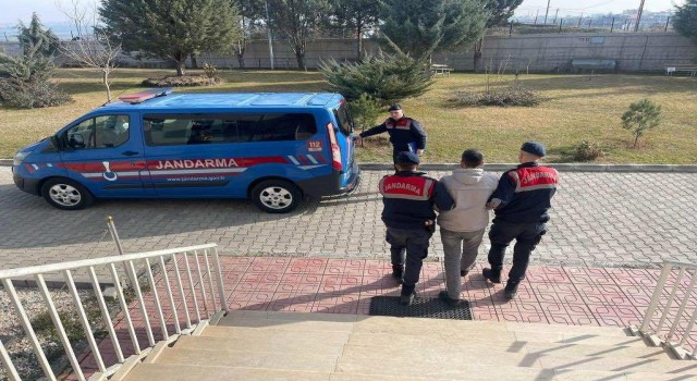 Diyarbakırda 13 yıl 9 ay hapis cezası bulunan firari hükümlü yakalandı