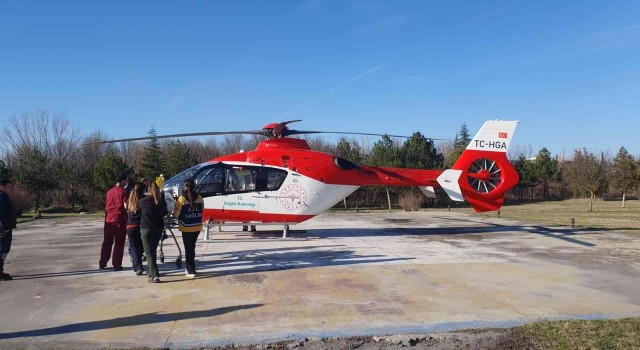 Edirnede ambulans helikopter 6 aylık bebek için havalandı