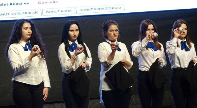Efelerdeki 980 konut için kuralar Pazartesi günü çekilecek