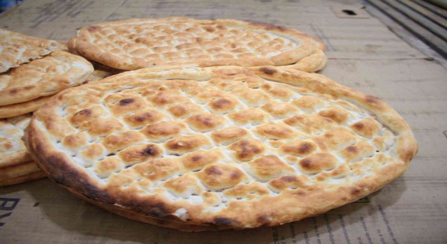 Elazığda 200 gram ekmek 5 lira oldu
