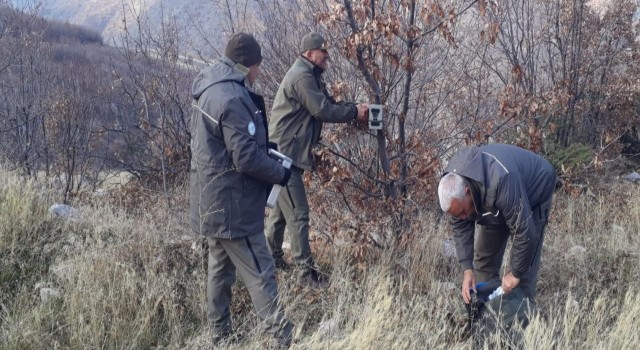 Elazığda fotokapanların bakımları yapıldı