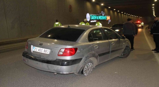 Elazığda kaza yapan sürücü olay yerinde kaçtı: 1 yaralı