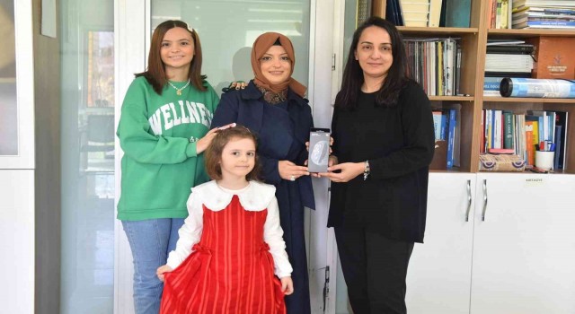 Elektronik atıkları doğaya atmamak için yarıştılar