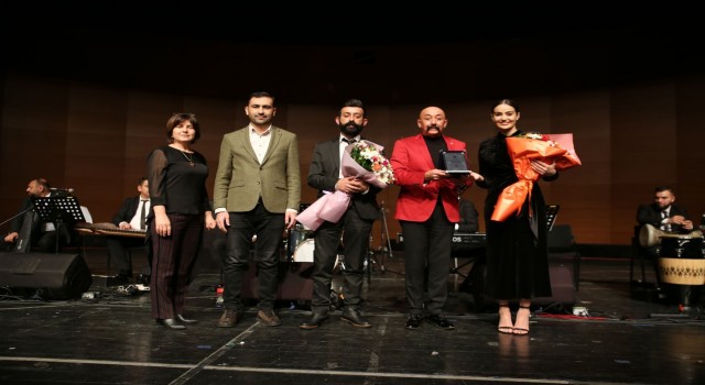 Elif Buse Doğanla müzik dolu gece