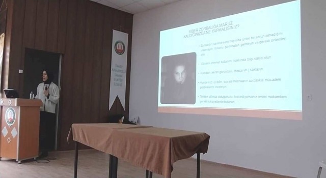 Emet Hafızlık Kuran Kursu öğrencilerine seminer