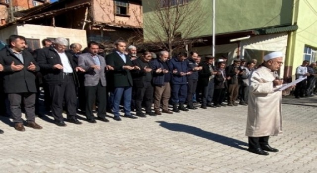 Emet Samrık köyünde yağmur duası