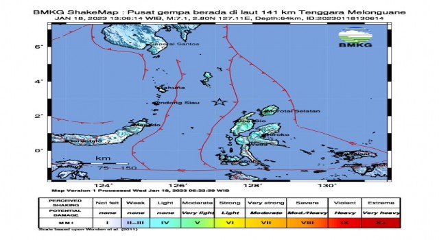 Endonezyada 7.1 büyüklüğünde deprem