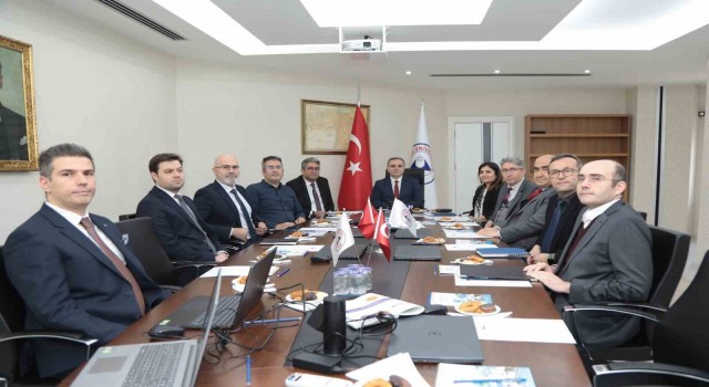 ERÜde Ar-Ge Stratejisi Üst Kurulu İlk Toplantısını Gerçekleştirdi
