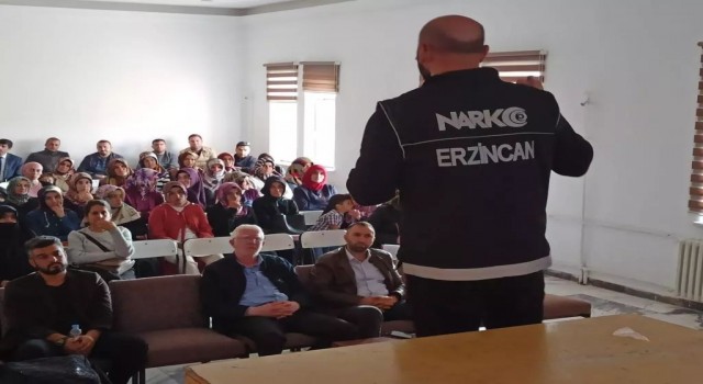 Erzincanda 2022 yılı içerisinde 49 bin 511 kişiye uyuşturucu bağımlılığı anlatıldı