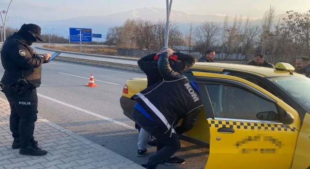 Erzincanda 59 sürücüye 61 bin 166 lira ceza kesildi