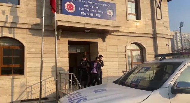 Esenyurtta köpeğine şiddet uygulayan şahıs, adliyeye sevk edildi