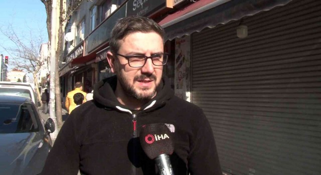 Fatihte kırtasiyede kız çocuğunun taciz edilmesi olayının şüphelisine mahalleliden tepki