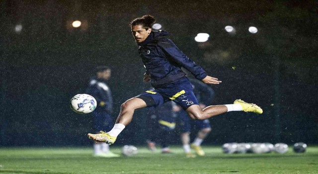 Fenerbahçe, Galatasaray maçı hazırlıklarına başladı