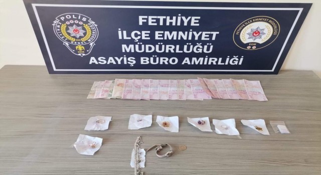 Fethiyede hırsızlık yaptı, İzmirde yakalandı