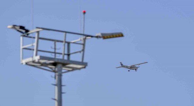 Filipinlerde Cessna 206 tipi yolcu uçağı kayboldu