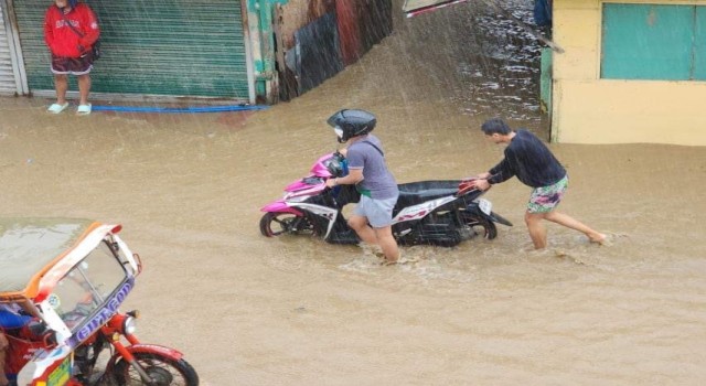 Filipinlerde sel ve toprak kayması: 11 ölü