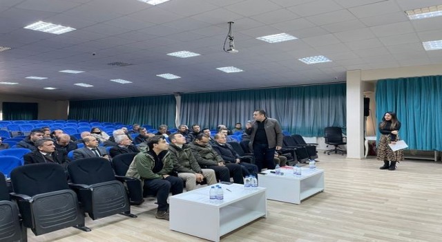 Flamingoların uğrak mekanı Acıgöl için harekete geçildi
